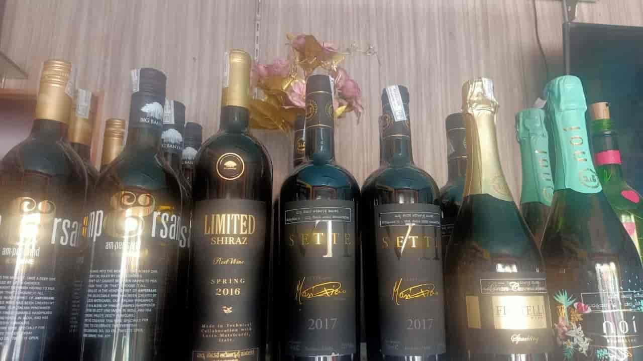 Top Champagne Retailers in Thambuchetty Palya Best Champagne Dealers