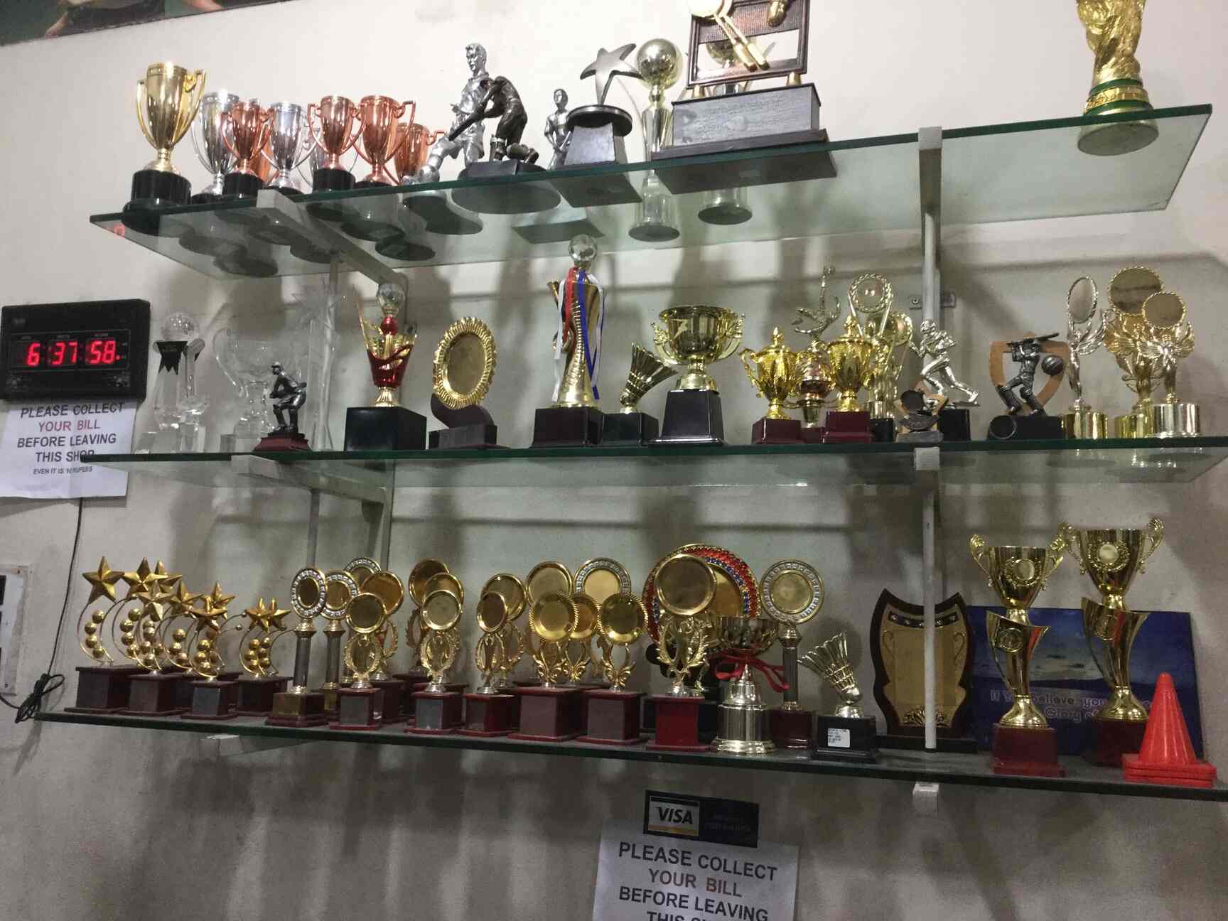 Top Li Ning Badminton Racket Dealers in Whitefield Best Li Ning