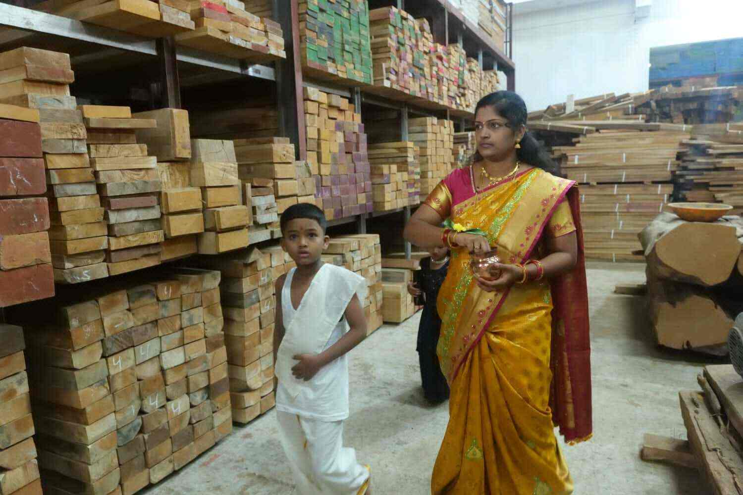 Top Brazil Teak Wood Dealers in Bangalore ब्राज़ील टीक वुड डीलर्स