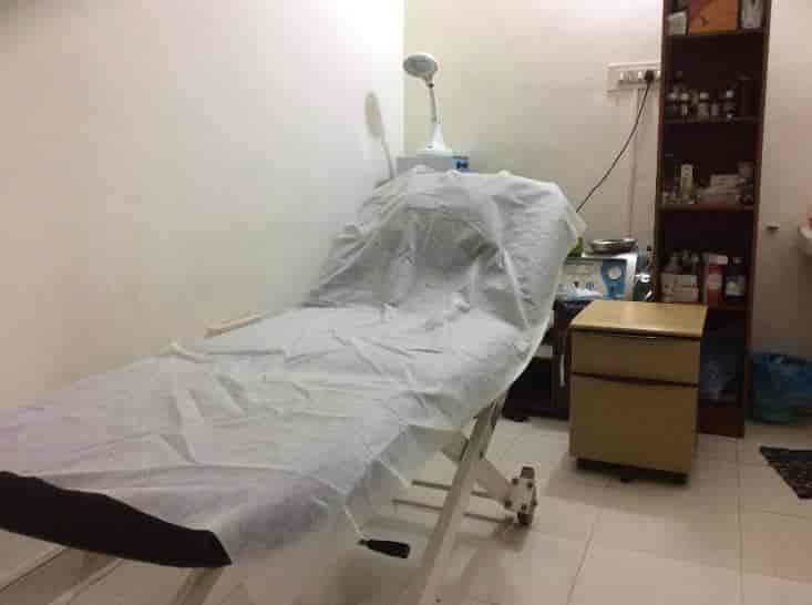 Dr. Akhilesh A (Revive Skin & Hair Clinic) in Vidyaranyapura,Bangalore Best Dermatologists in