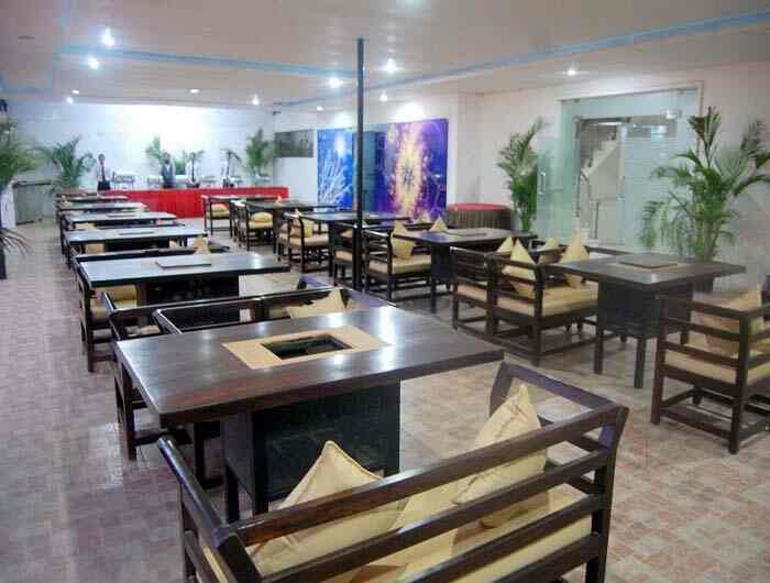 Strona Bar & Lounge (The Fern Residency) in Yeshwanthpur,Bangalore