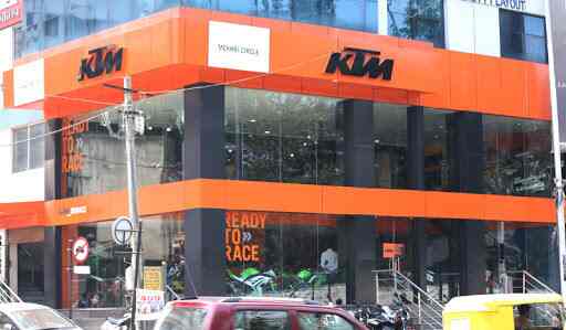 Ktm Showroom Photos, Mekhri Circle 