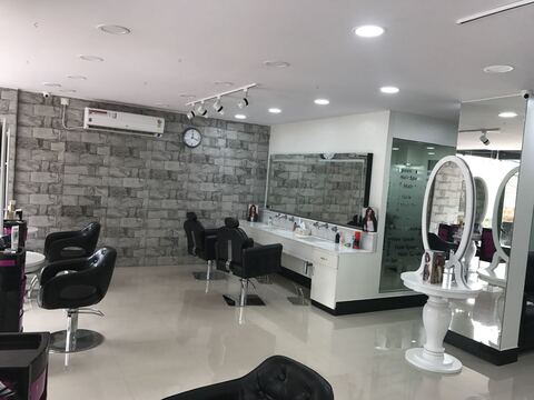 Find list of Hair Speak Salons in Bangalore - Justdial Find list of Hair Speak Salons in Bangalore - Justdial