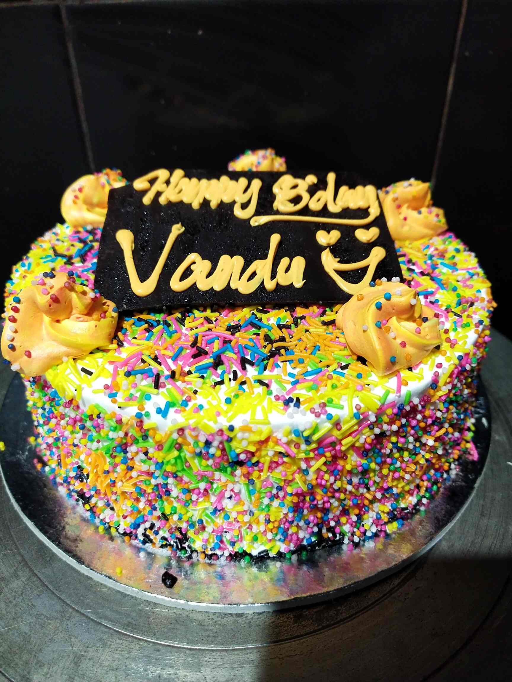 Top The Cake And Cream Factory Cake Shops in Vignana Nagar Best The
