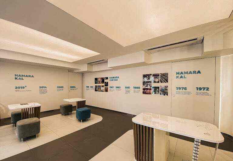 Chetak Electric Scooter Experience Centre in Chandra Layout,Bangalore Best Battery Operated