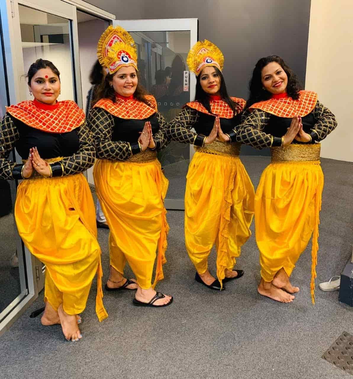 Top Garba Costumes On Rent in BTM Layout 1st Stage Best Dandiya Costumes On Hire Bangalore