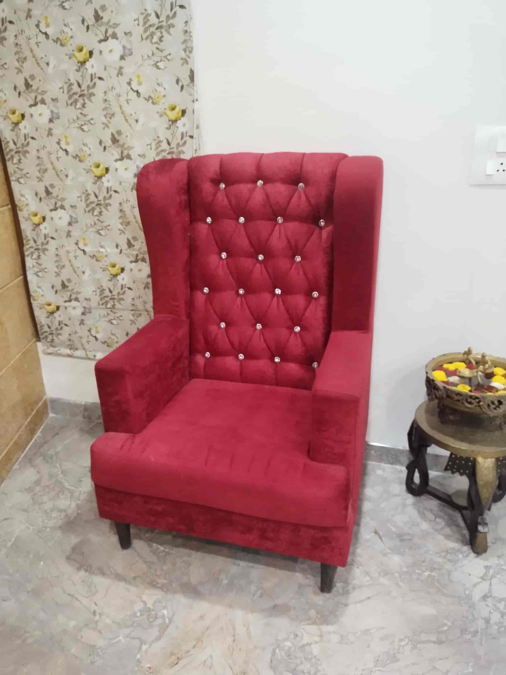 Golden Enterprises in KAGGALIPURA,Bangalore Best Recliner Sofa
