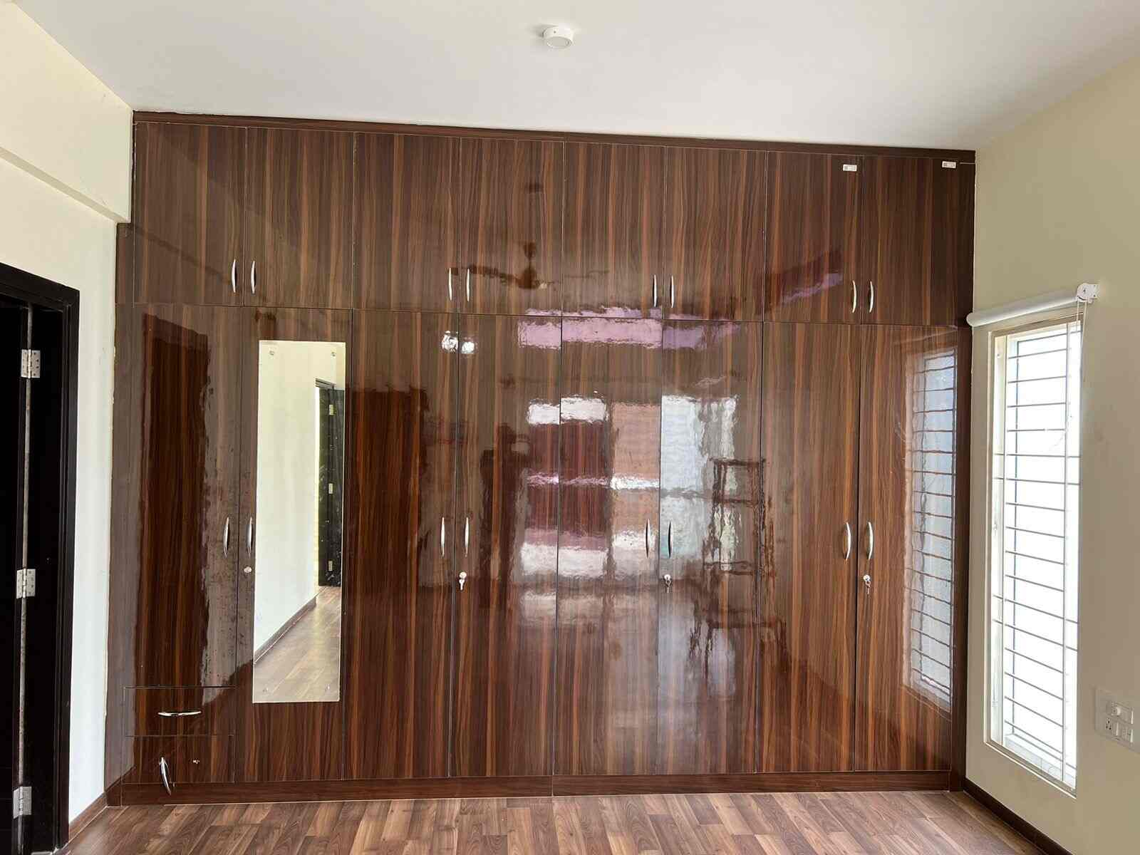 Top Second Hand Furniture Dealers in Shivaji Nagar,Bangalore Best Second Hand Furniture Shops