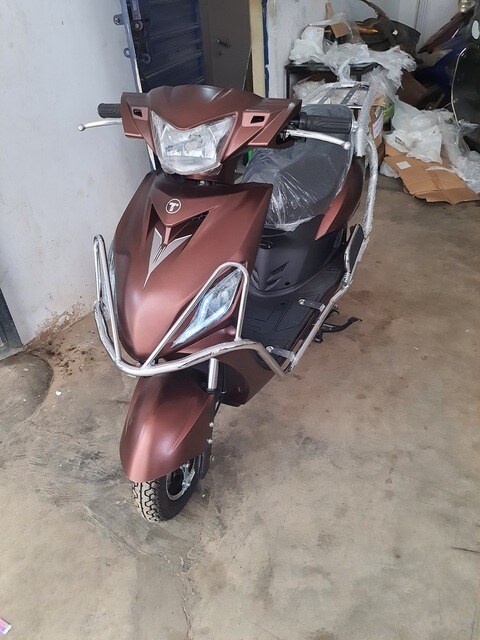 Oreva best sale scooty price