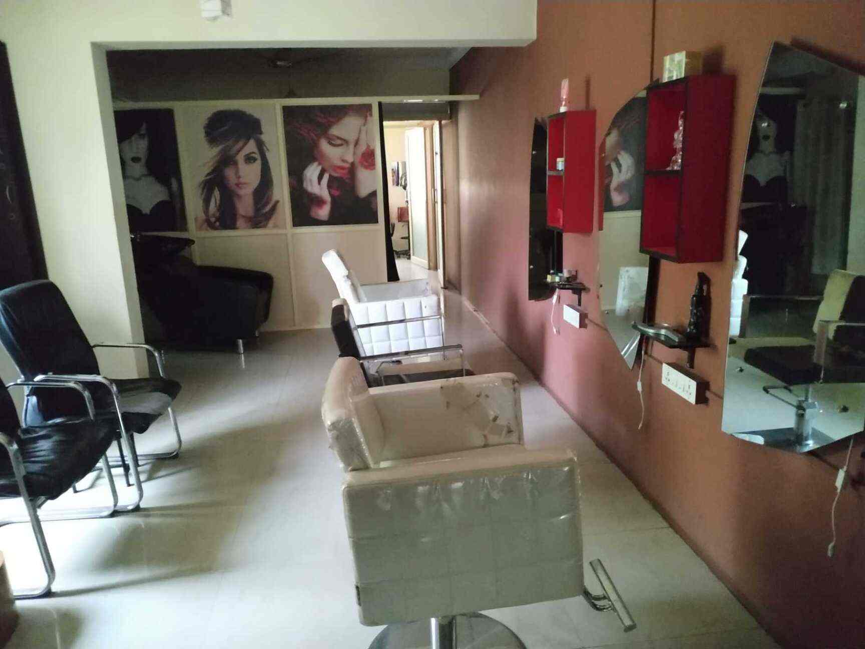 Odeon Family Salon in Rajarajeshwari Nagar,Bangalore Best Beauty
