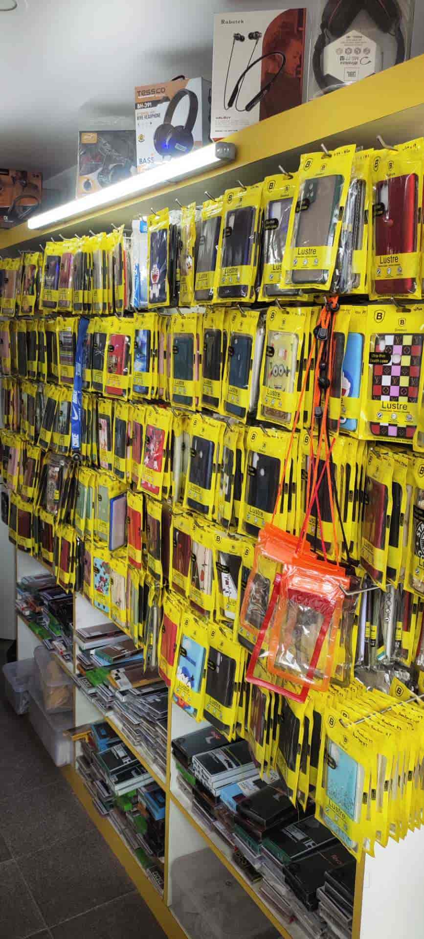 MOBIL TRENDZ MOBILE ACCESSORY AND SERVICE in Rajajinagar,Bangalore