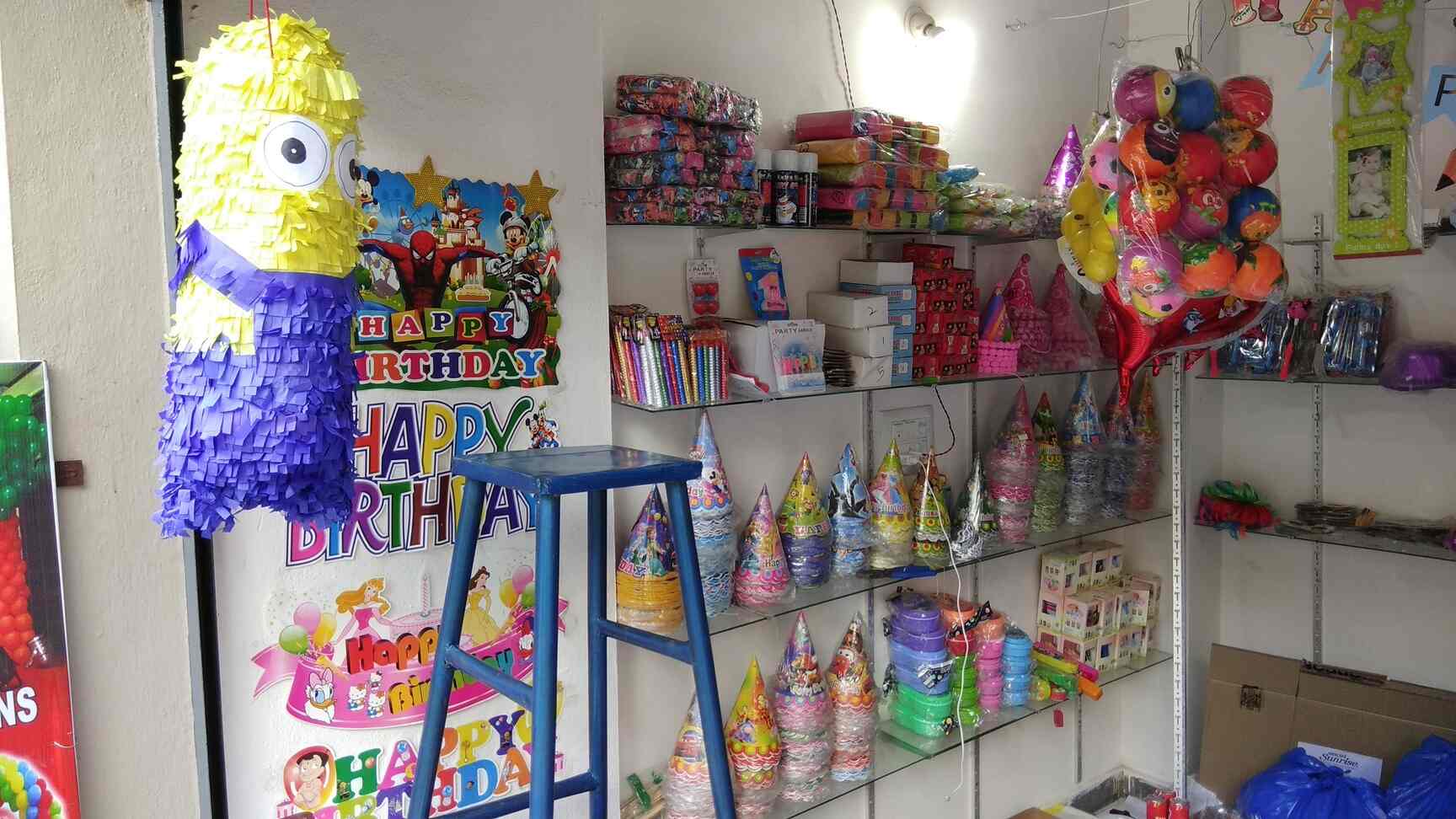 Top Pinata Manufacturers in Delhi पिनाटा मनुफक्चरर्स, दिल्ली near me
