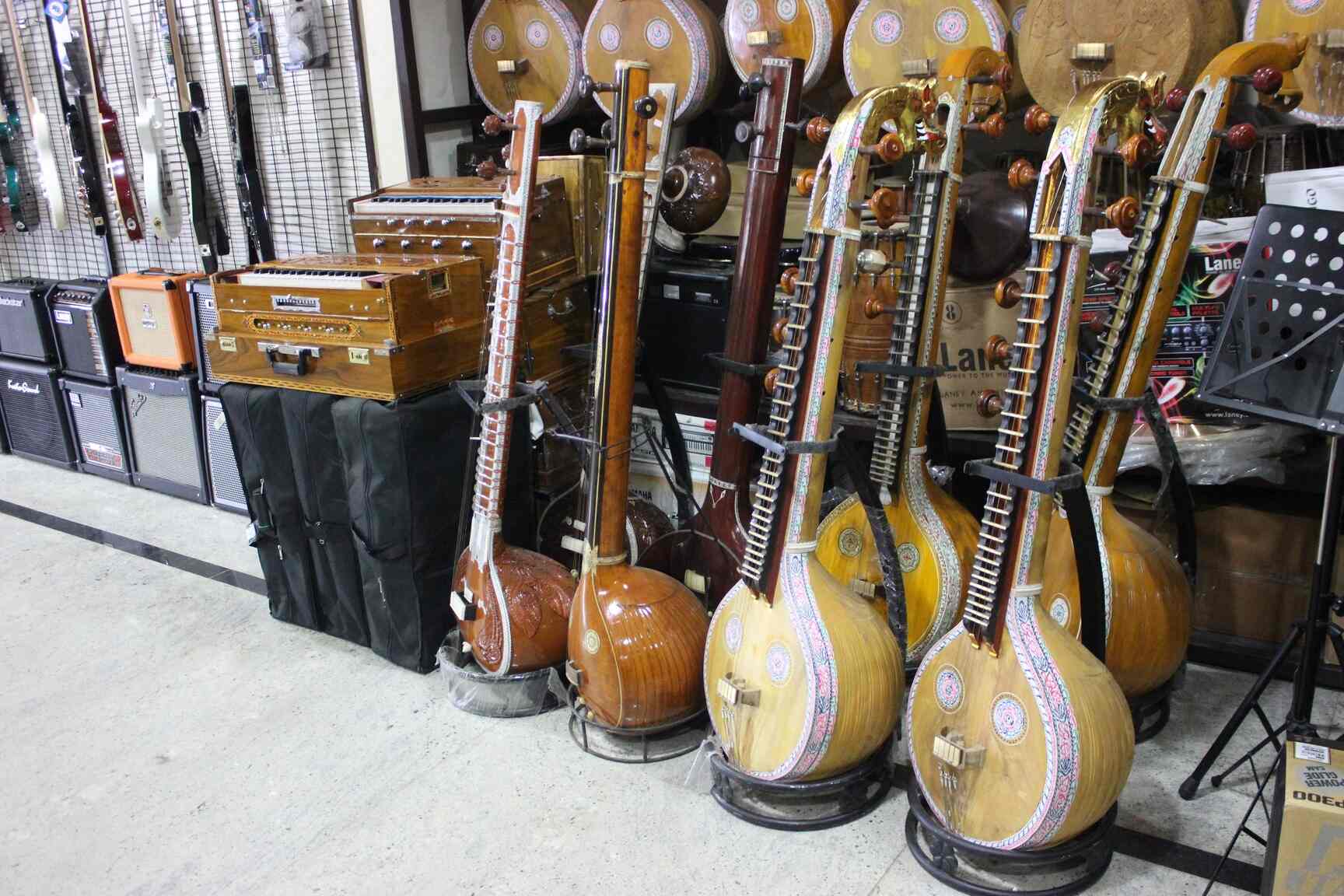 Musical Instrument Dealers in City Market, Bangalore Music Instrument