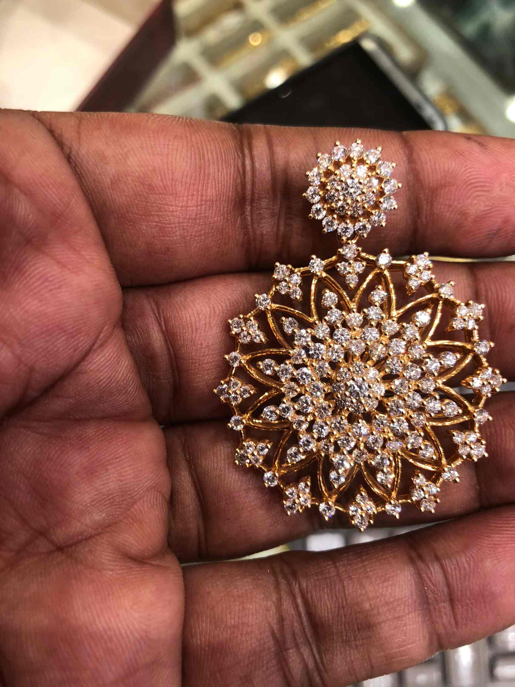 Praveen Jewellers in BalepetChickpet,Bangalore Best Jewellery