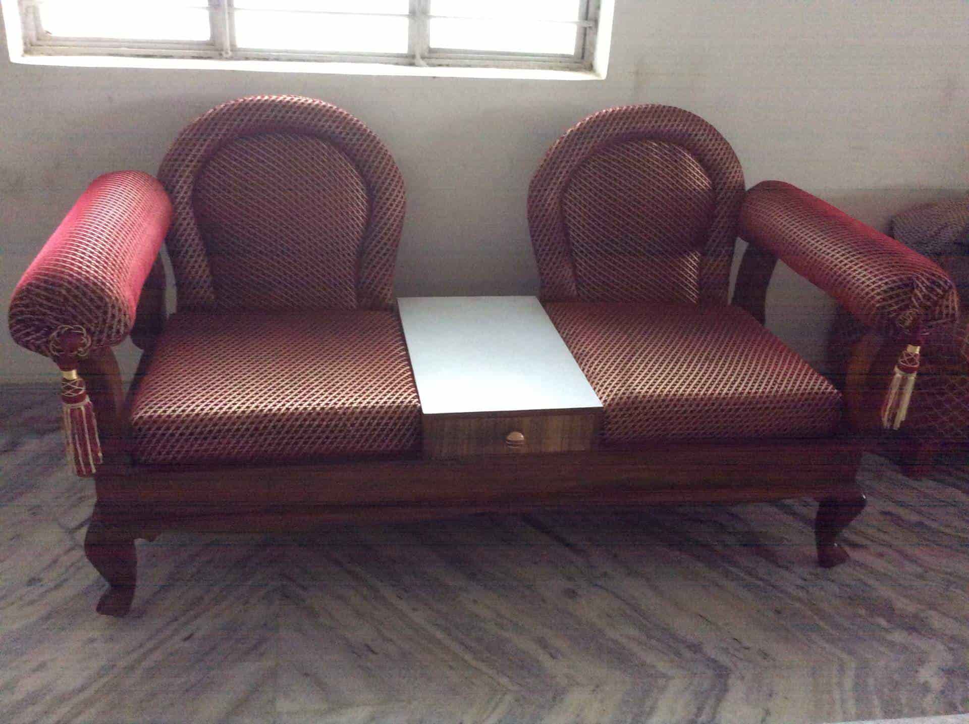 Fazil Furniture Mart Near in Old City,Bareilly Best Nilkamal