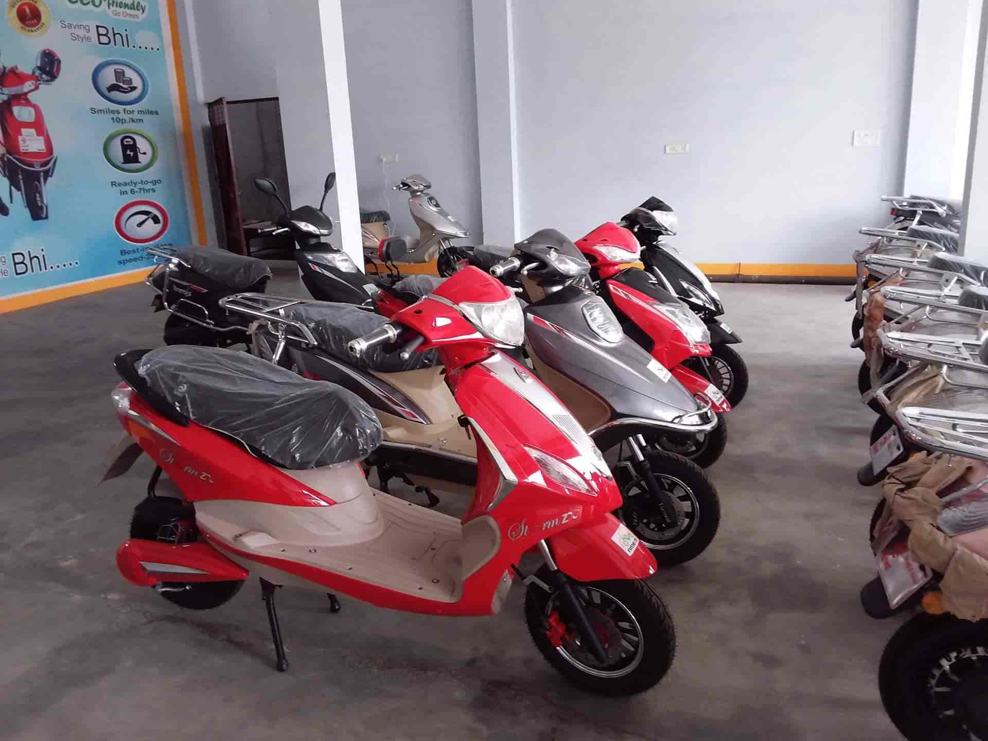 Top Hero Electric Battery Operated Scooter Dealers in Basti
