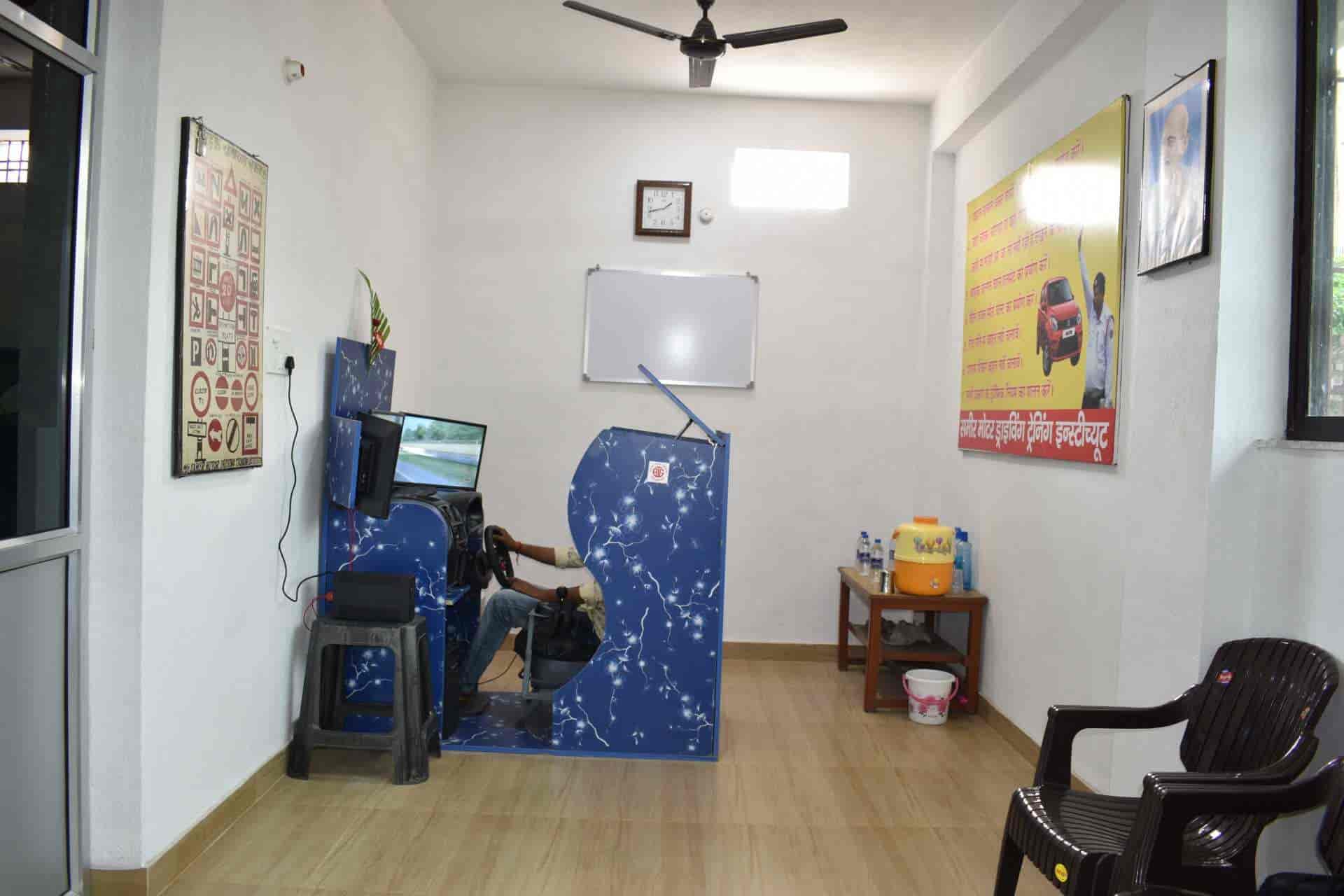 Samir Motor Driving Training Institute in Gd College Road,Begusarai