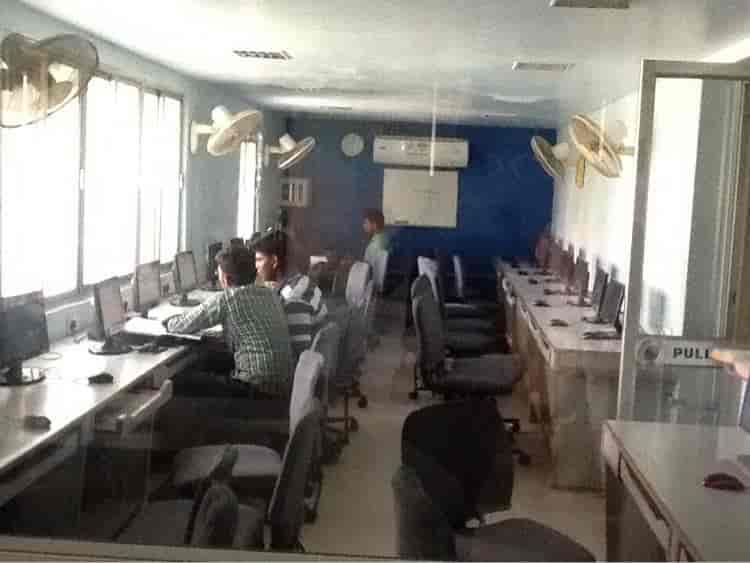 Orissa Computer Academy in Hill Patna,Berhampurodisha Best Computer
