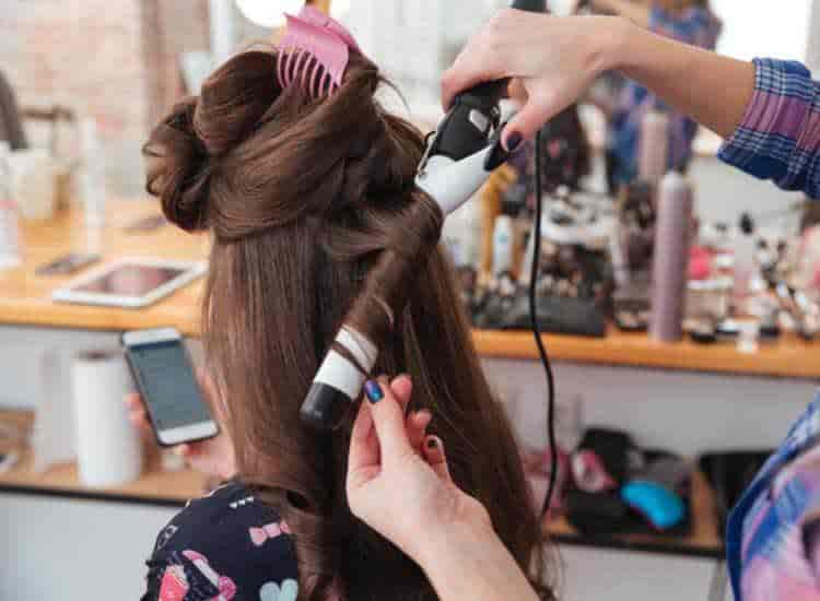 Lovely Beauty Parlour & Training Centre in Gopiganj,Bhadohi Best