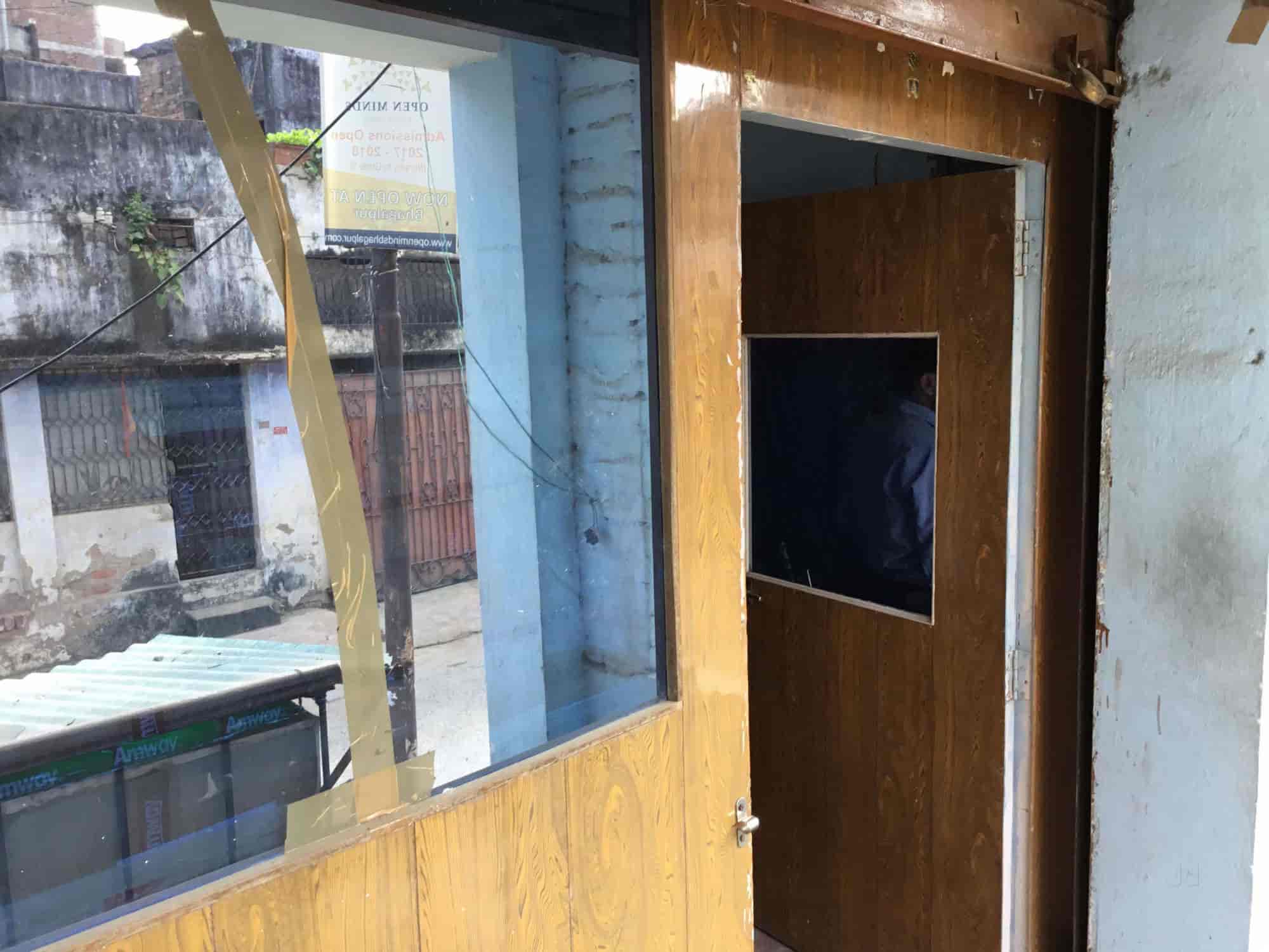 Top First Flight Domestic Courier Services in IslampurWestBengal