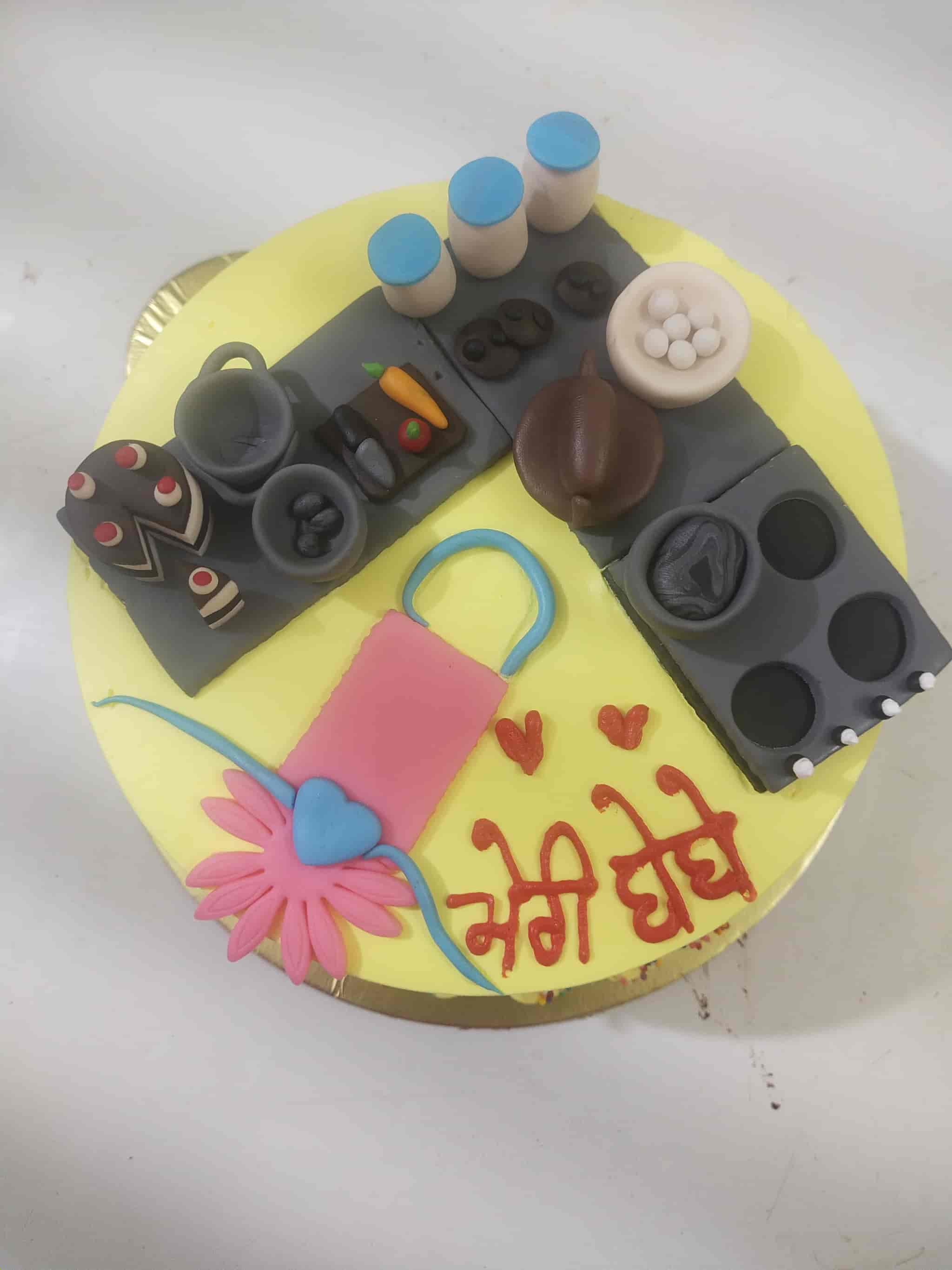 Crown Bakers in Near Guru Ki Nagri,Bhatinda Best Cake Shops in