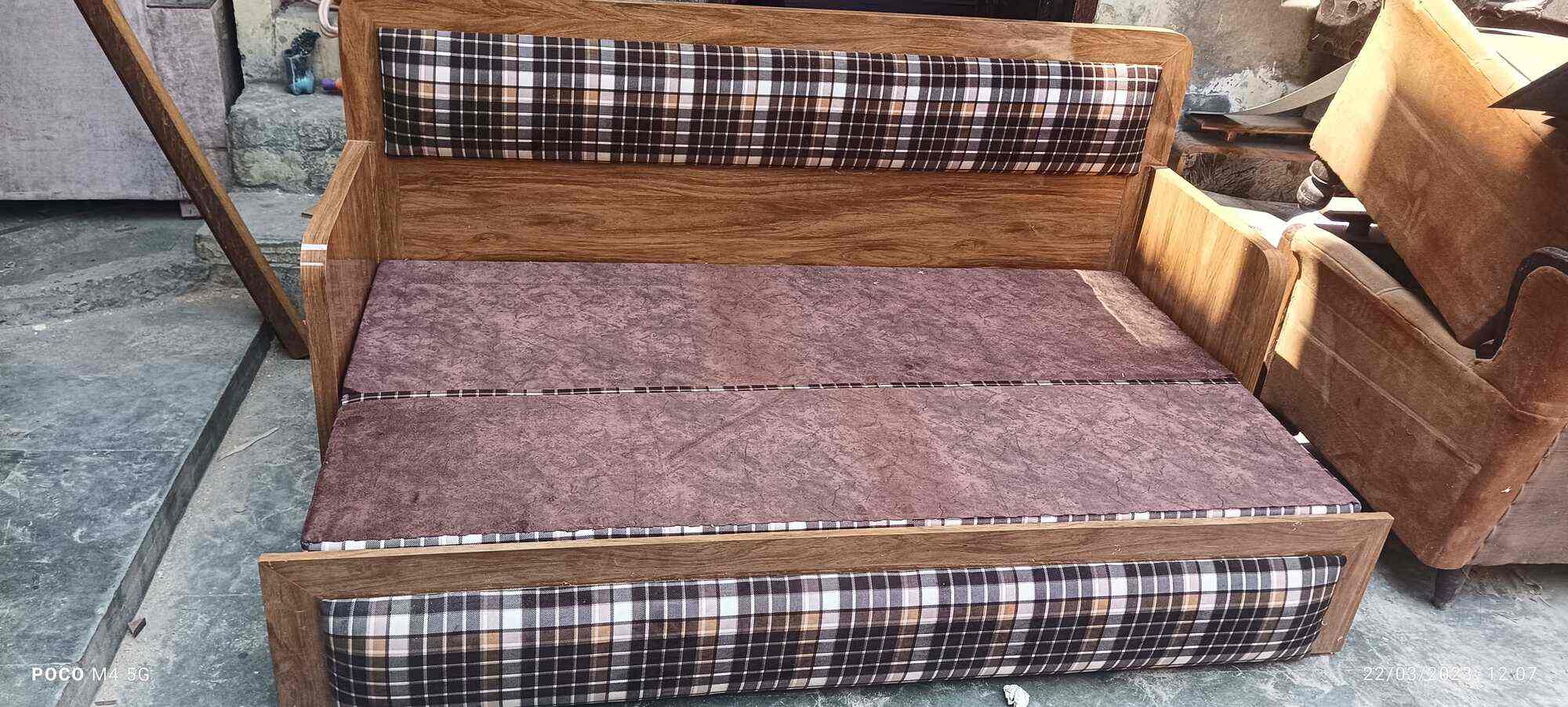 Woodbee Furniture Trading Company in Bhagu Road,Bhatinda Best