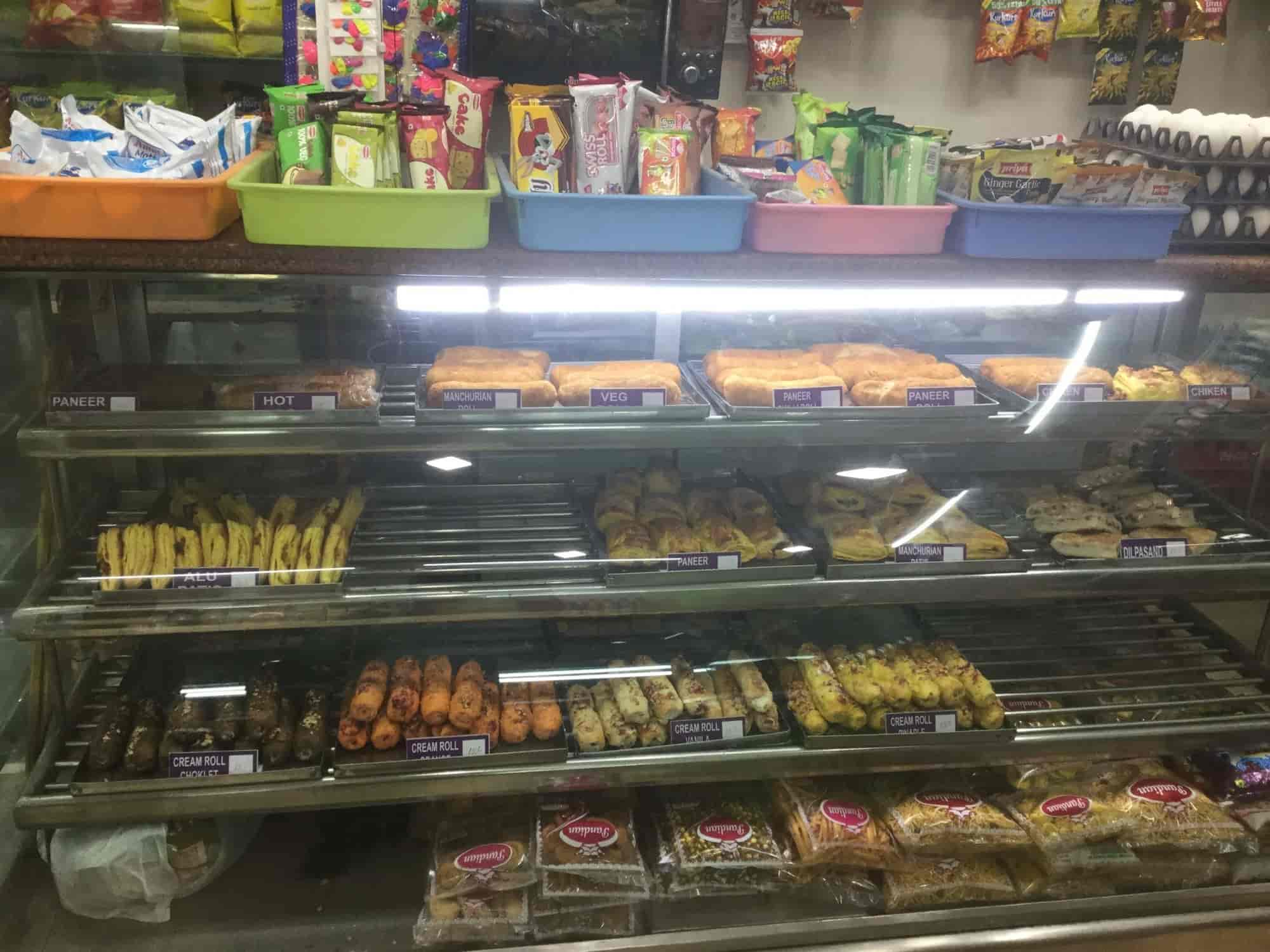 Pandian Bakers Inn in Bhilai Sector 6,Durg Best Bakeries in Durg