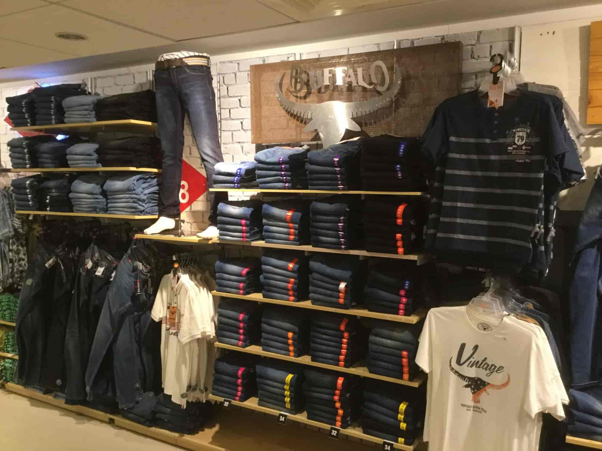 buffalo jeans big bazaar