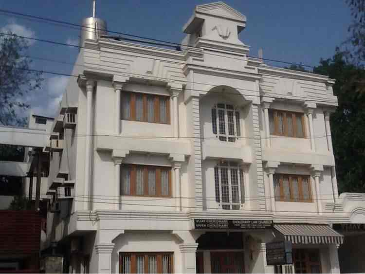 Book Hotel Vijay Palace in Arera Colony,Bhopal Best AC Guest House in