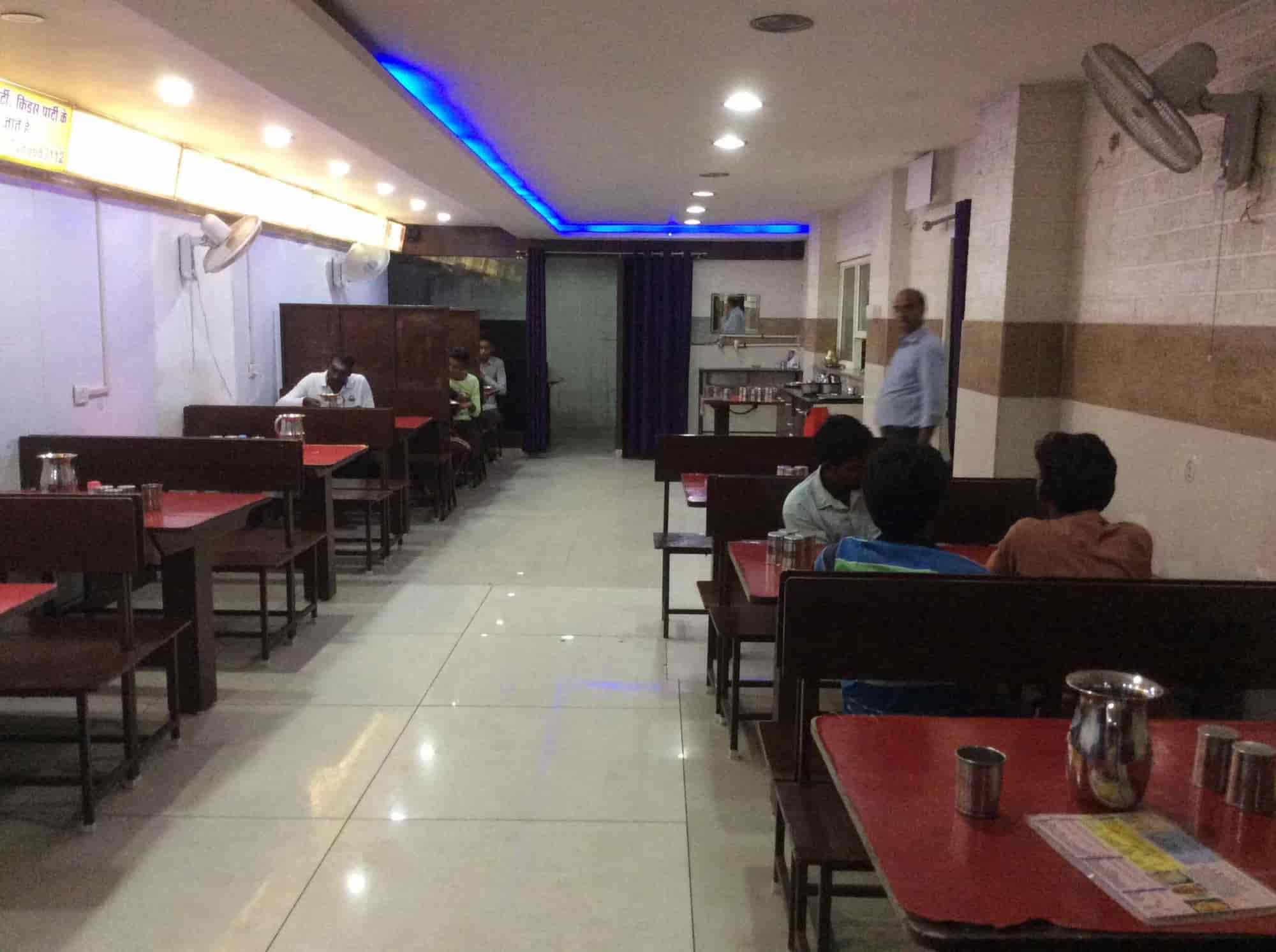 https://content.jdmagicbox.com/comp/bhopal/a4/0755px755.x755.171024194154.b6a4/catalogue/sharma-bhojnalaya-kolar-road-bhopal-restaurants-e2gqy.jpg