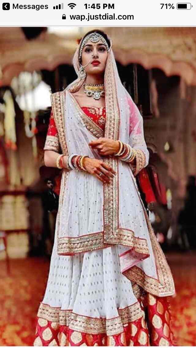 dulhan ke liye gown
