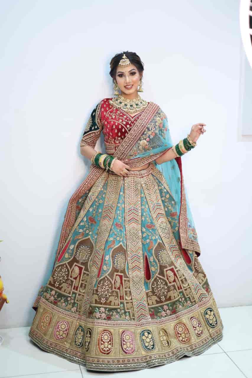 Top Garba Costumes On Rent in M P Nagar Best Dandiya Costumes On Hire Bhopal near me Justdial