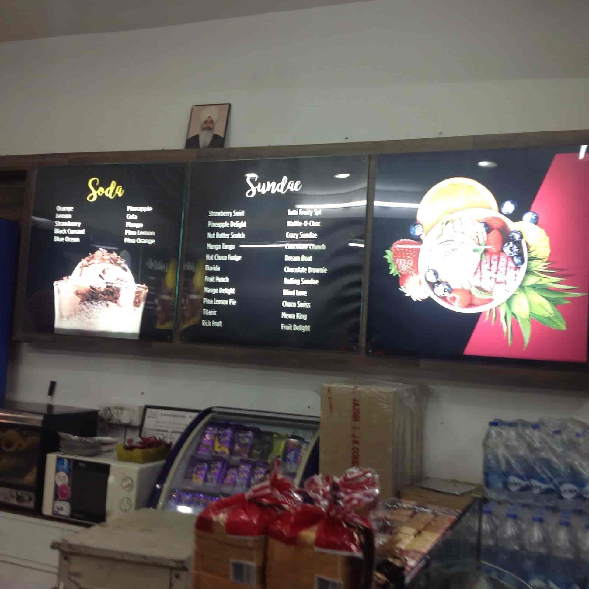 Aayush Icecream Parlour (top N Town) in Trilanga,Bhopal Best Ice