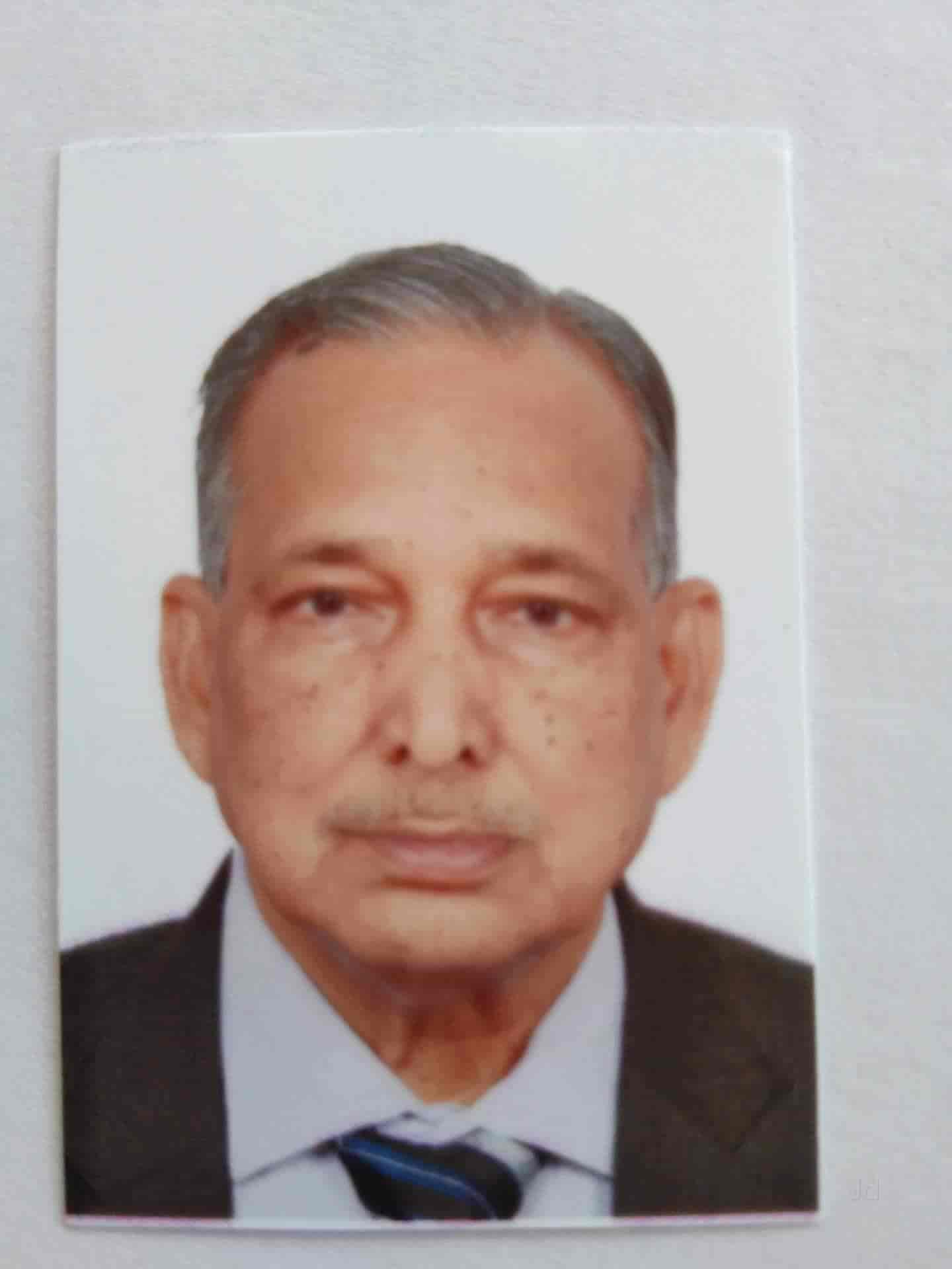 Dog Care Center in Unit 4,Bhubaneshwar Best Veterinary Doctors in