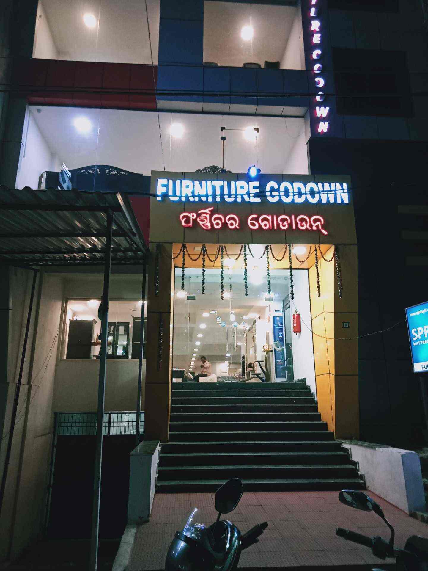 Furniture Godown, Bapuji Nagar Interior Designers in Bhubaneshwar