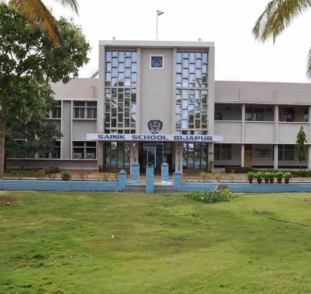Sainik S in Shastri Nagar,Bijapur-karnataka - Best Military Schools near me in Bijapur-karnataka - Justdial