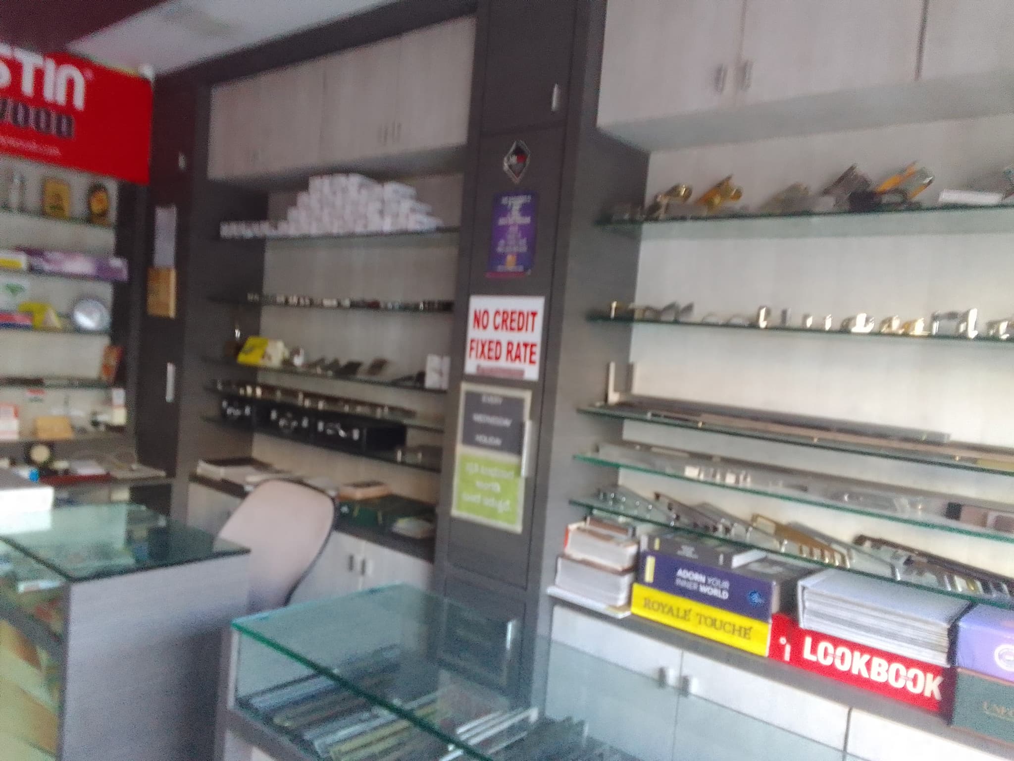 Gururaj Ply And Hardware in Front Road Bijapur,Bijapurkarnataka Best