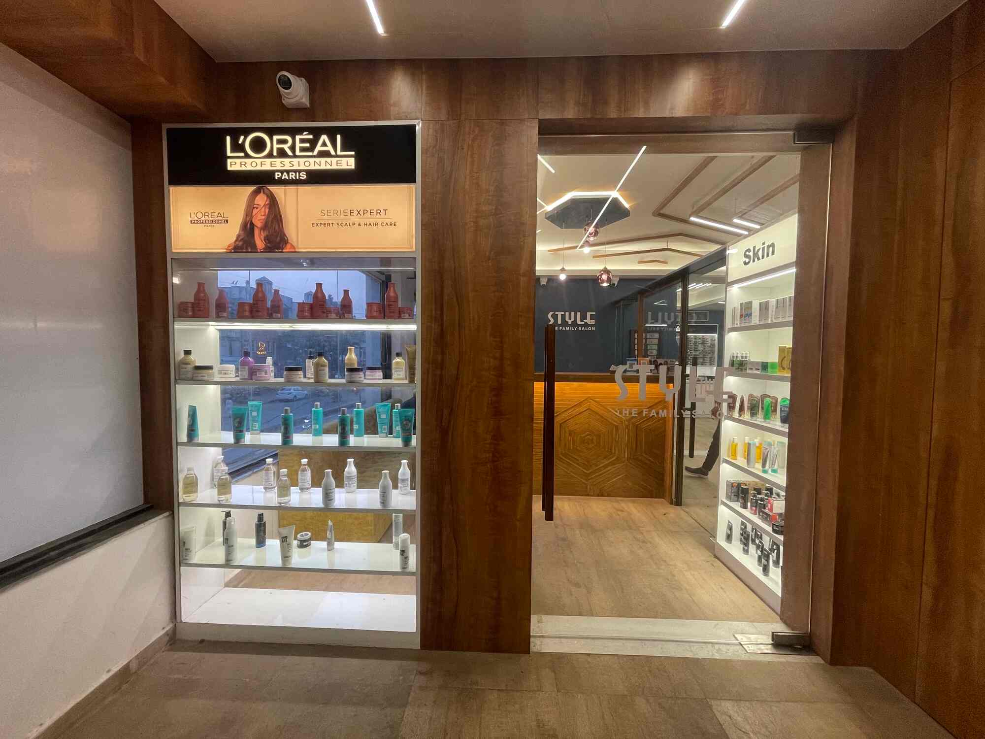 Top Salons in Vijalpore, Navsari Best Beauty Salon near me Justdial