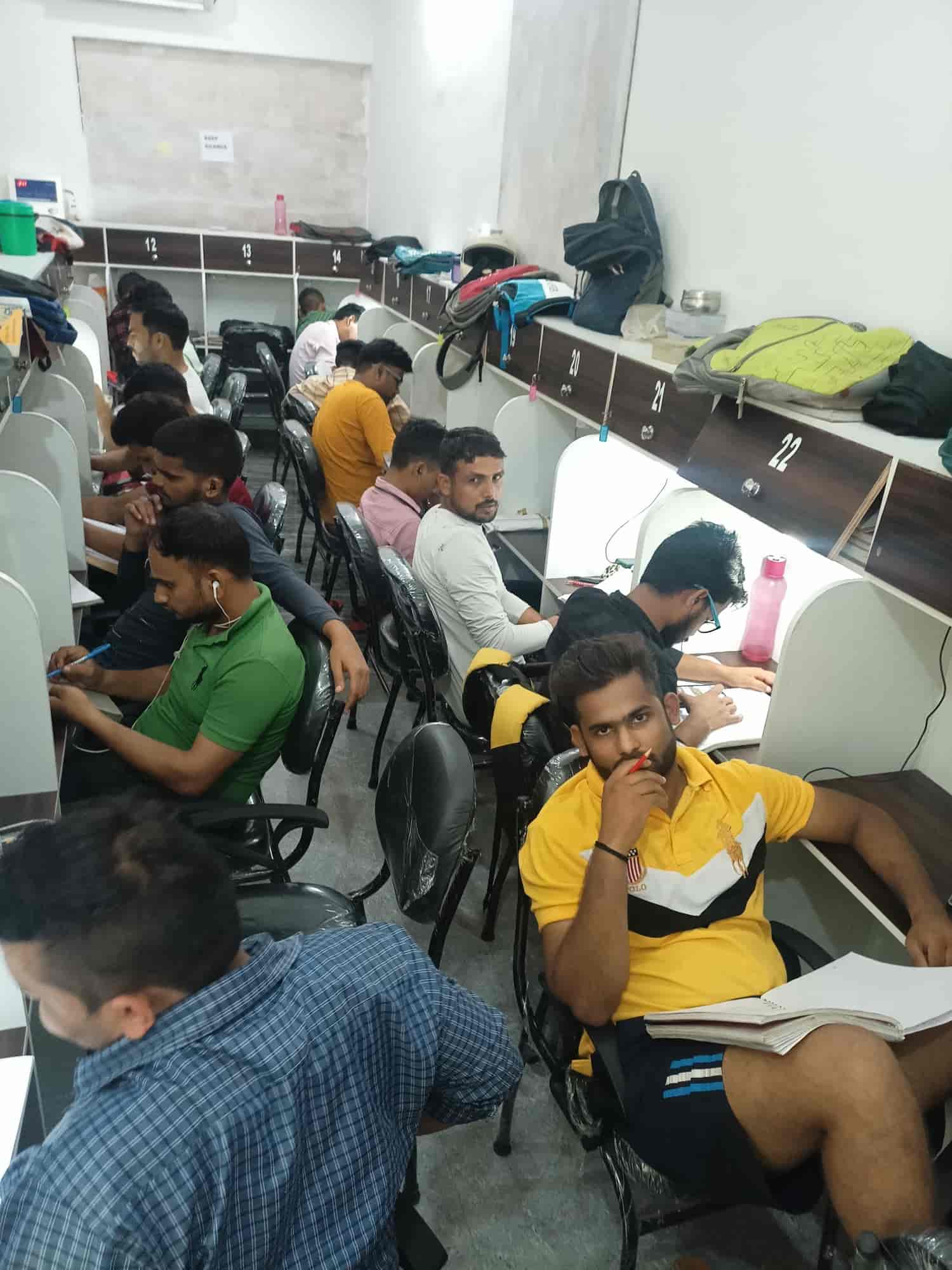 Avantika Library 1
