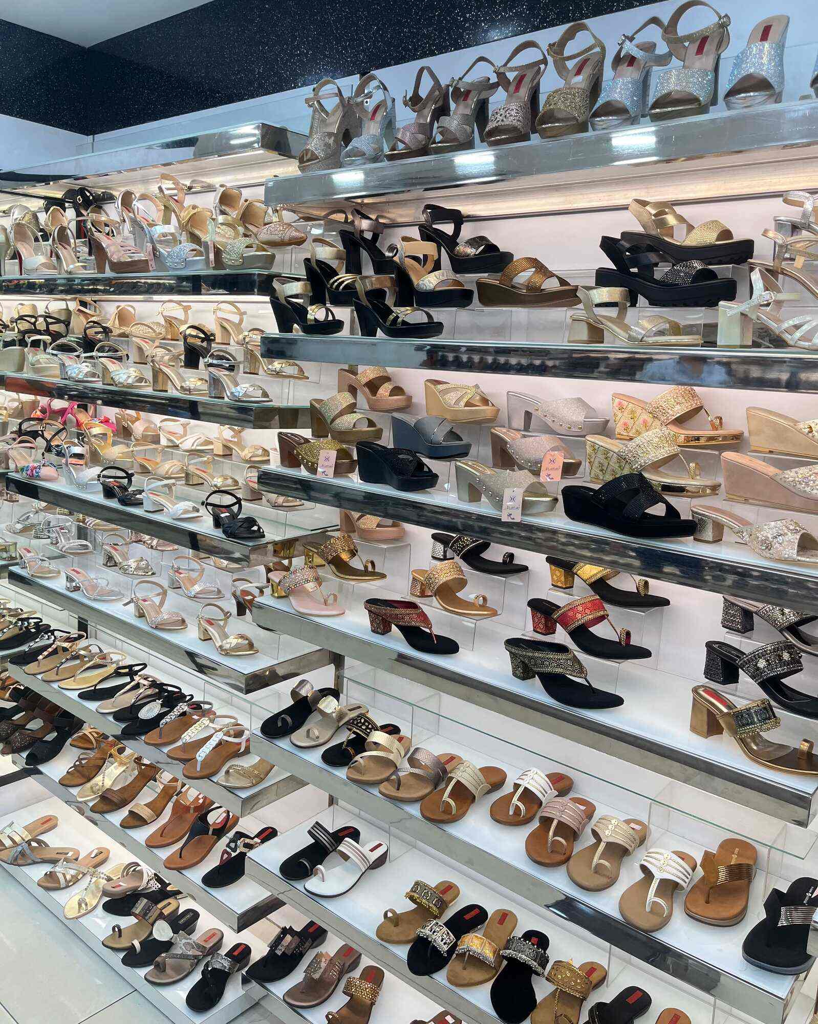 Top Sports Shoe Dealers in Chandigarh Sector 61 Phase 7 Best