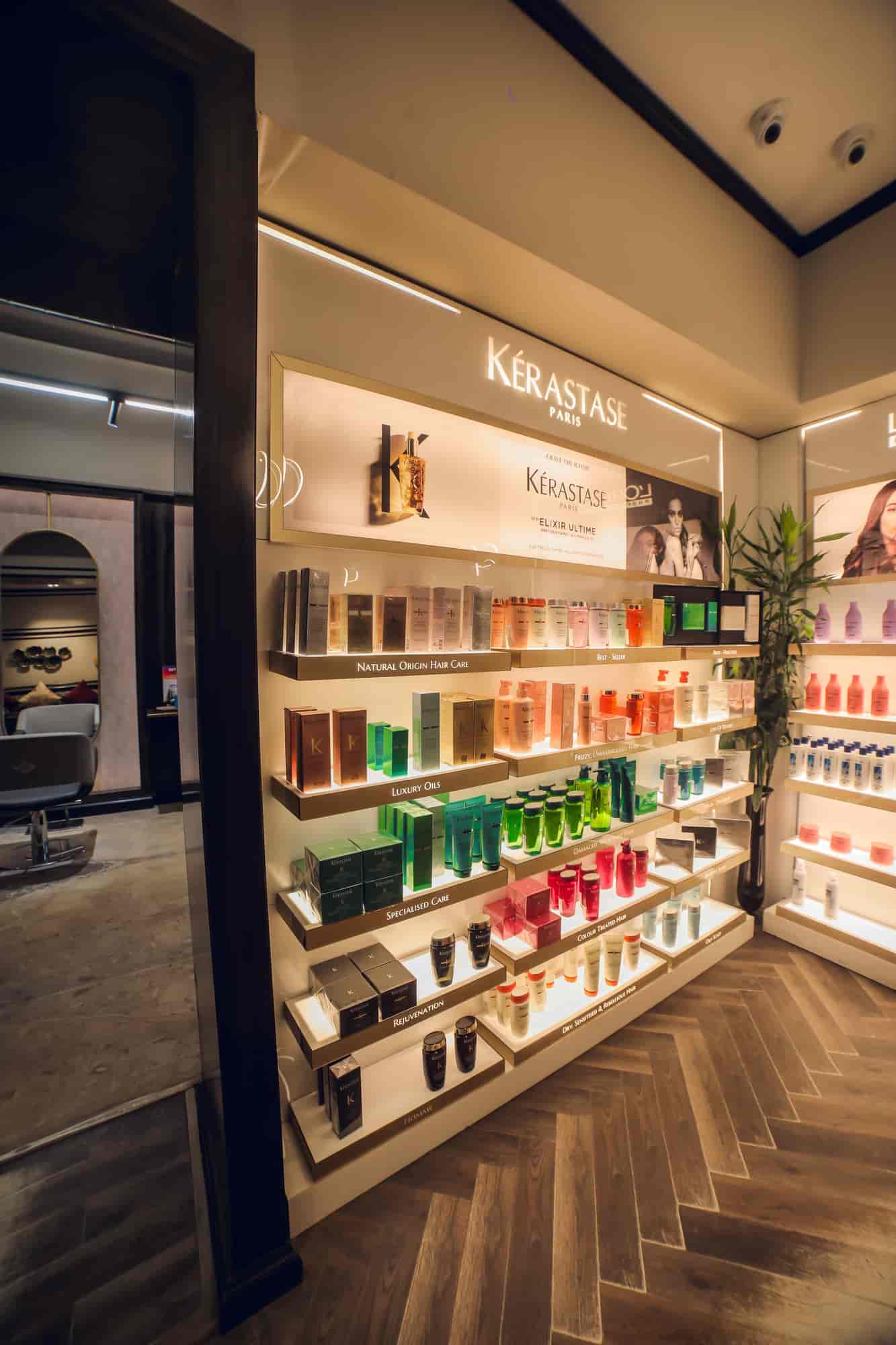 Find list of Tress Lounge Salons in Zirakpur City, Zirakpur near me