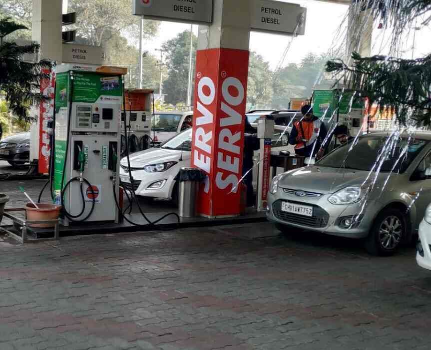 Sukhana Automobile Petrol Pump in Near Sec28c,Chandigarh Best Petrol
