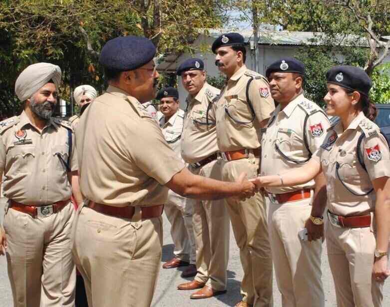 Nearby Police Station in Naya Gaon, Chandigarh Police Helpline Number