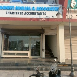 CA Guneet Munjal & Associates