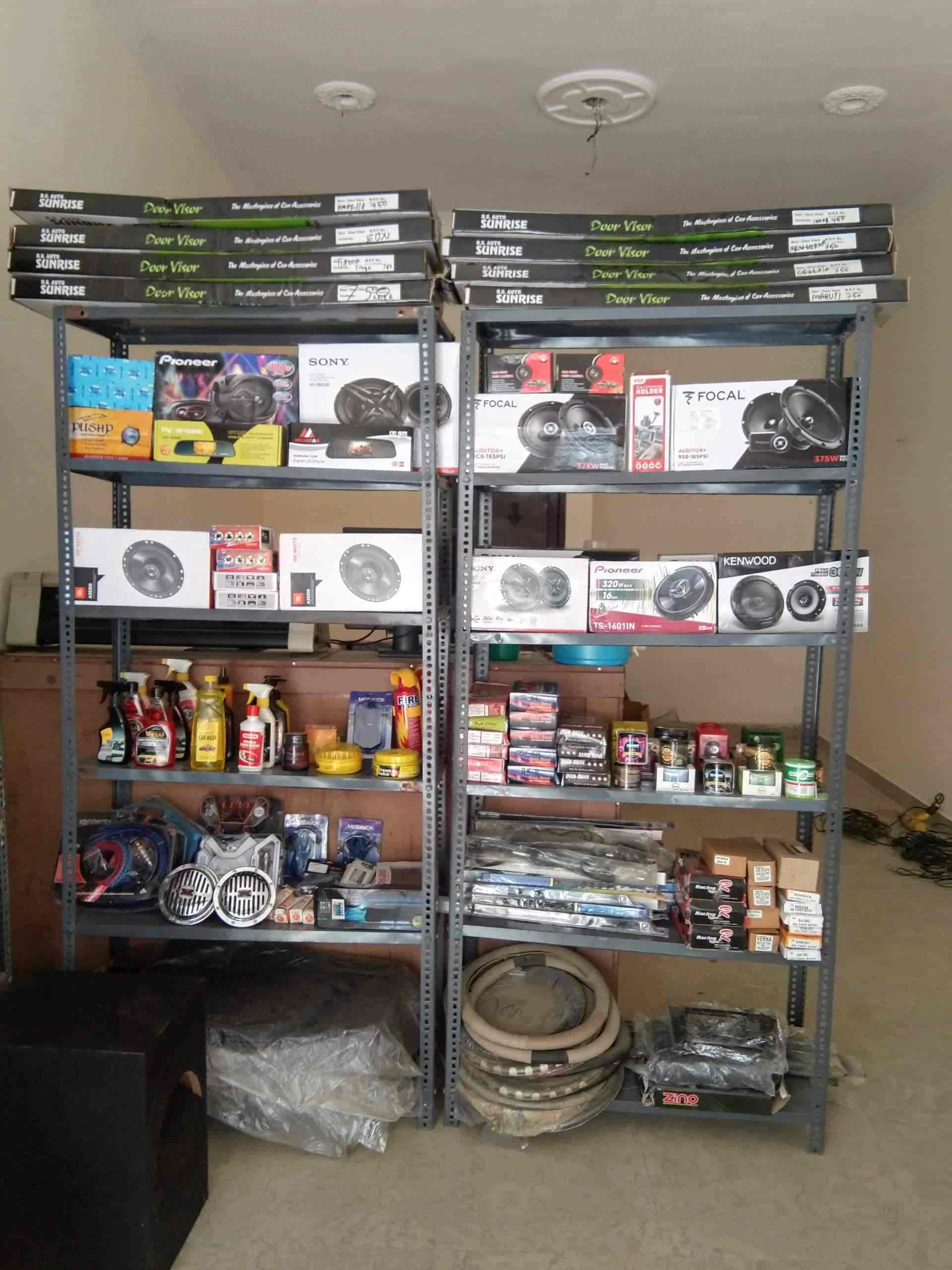 Car Zone in Lohgarh,Chandigarh Best Car Accessory Dealers in