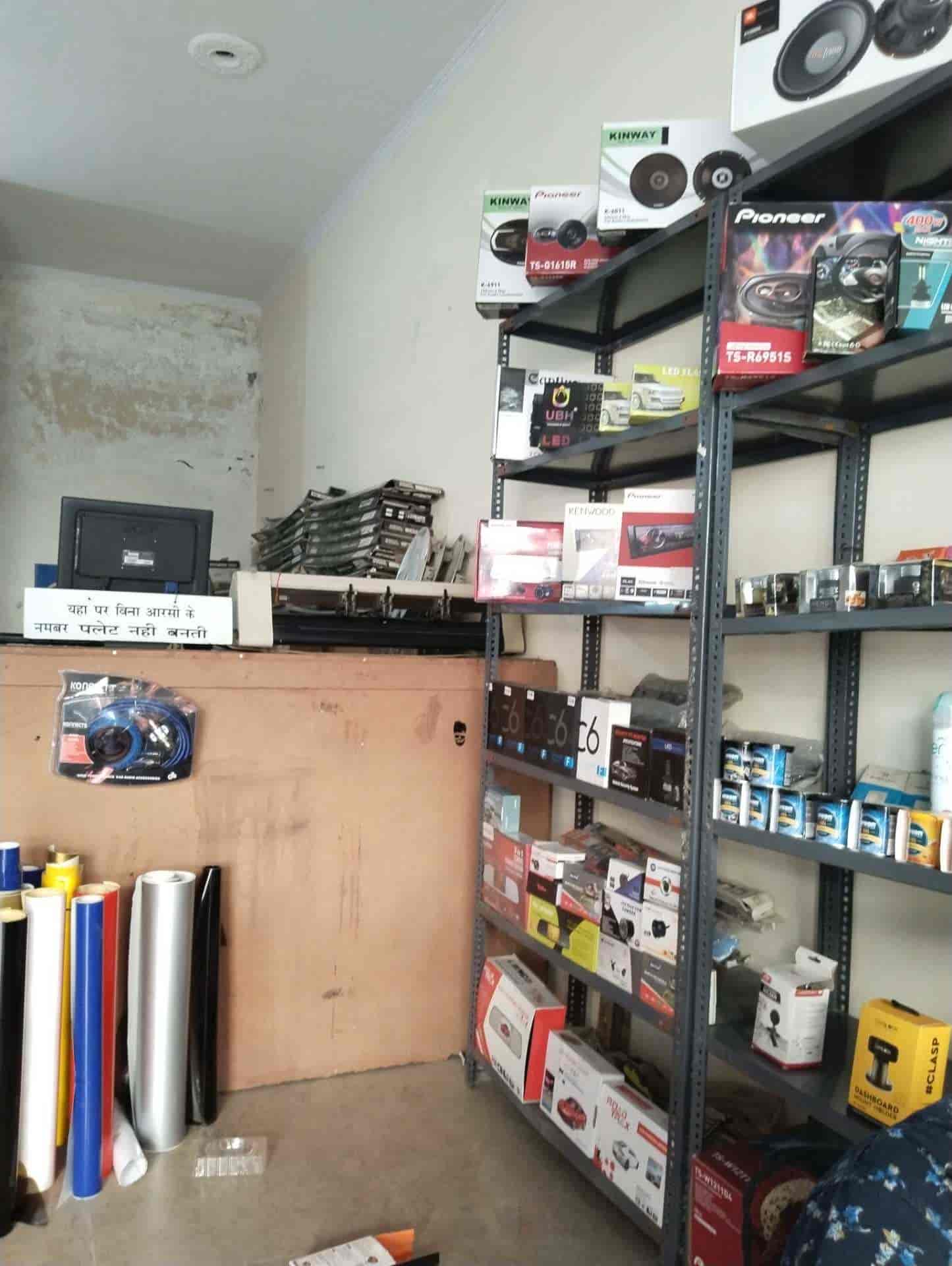 Car Zone in Lohgarh,Chandigarh Best Car Accessory Dealers in