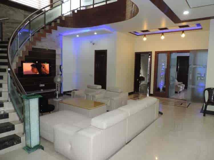 Top Roofing Contractors in Watts Road Valiyathura - Best Roof Works ...