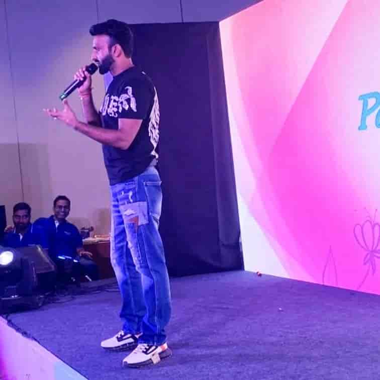 Top Stand Up Comedians in Patiala Best Standup Comedians near me