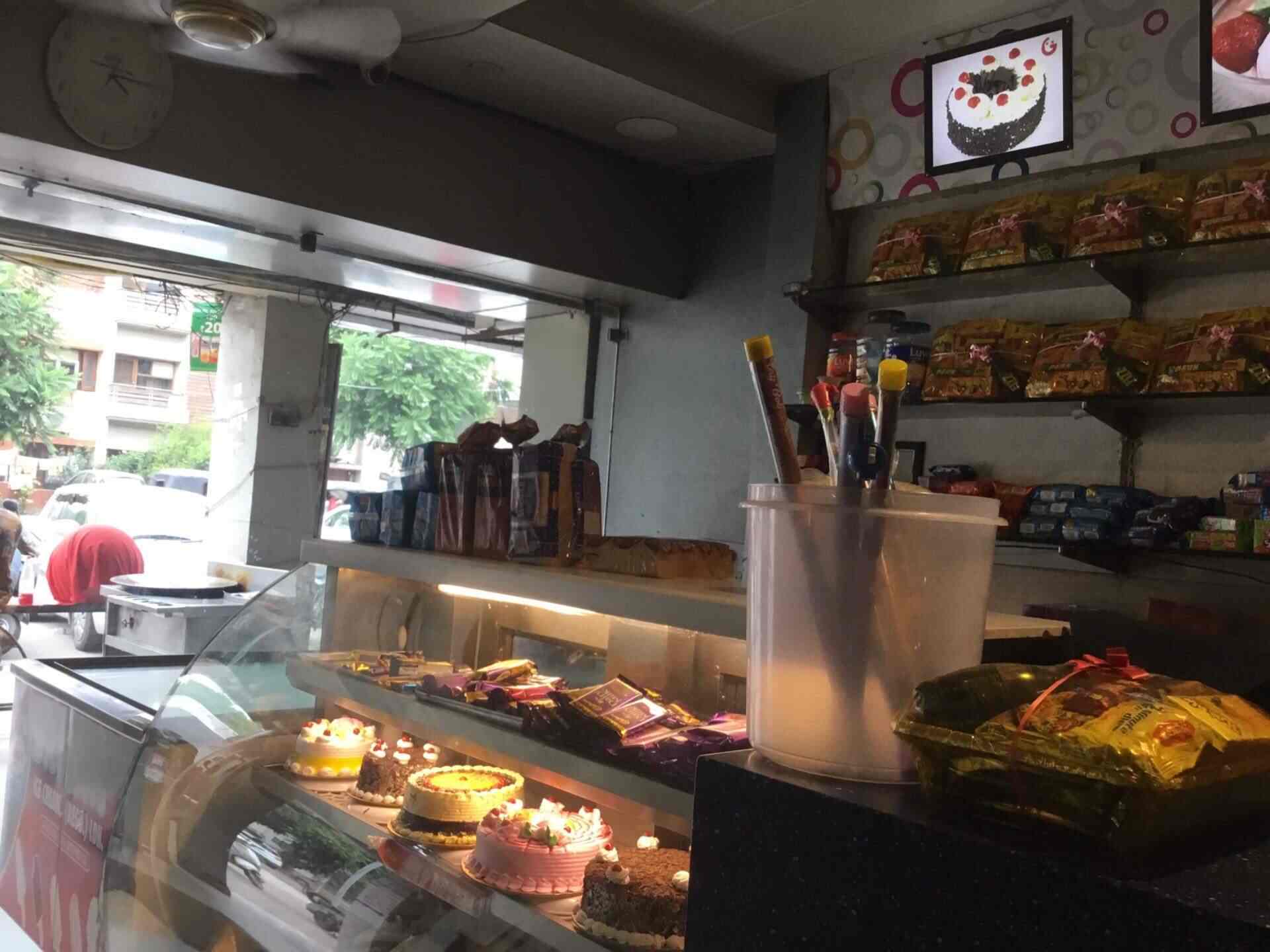 Find list of Guru Nanak Sweets in Mohali Sector 82, Chandigarh near me