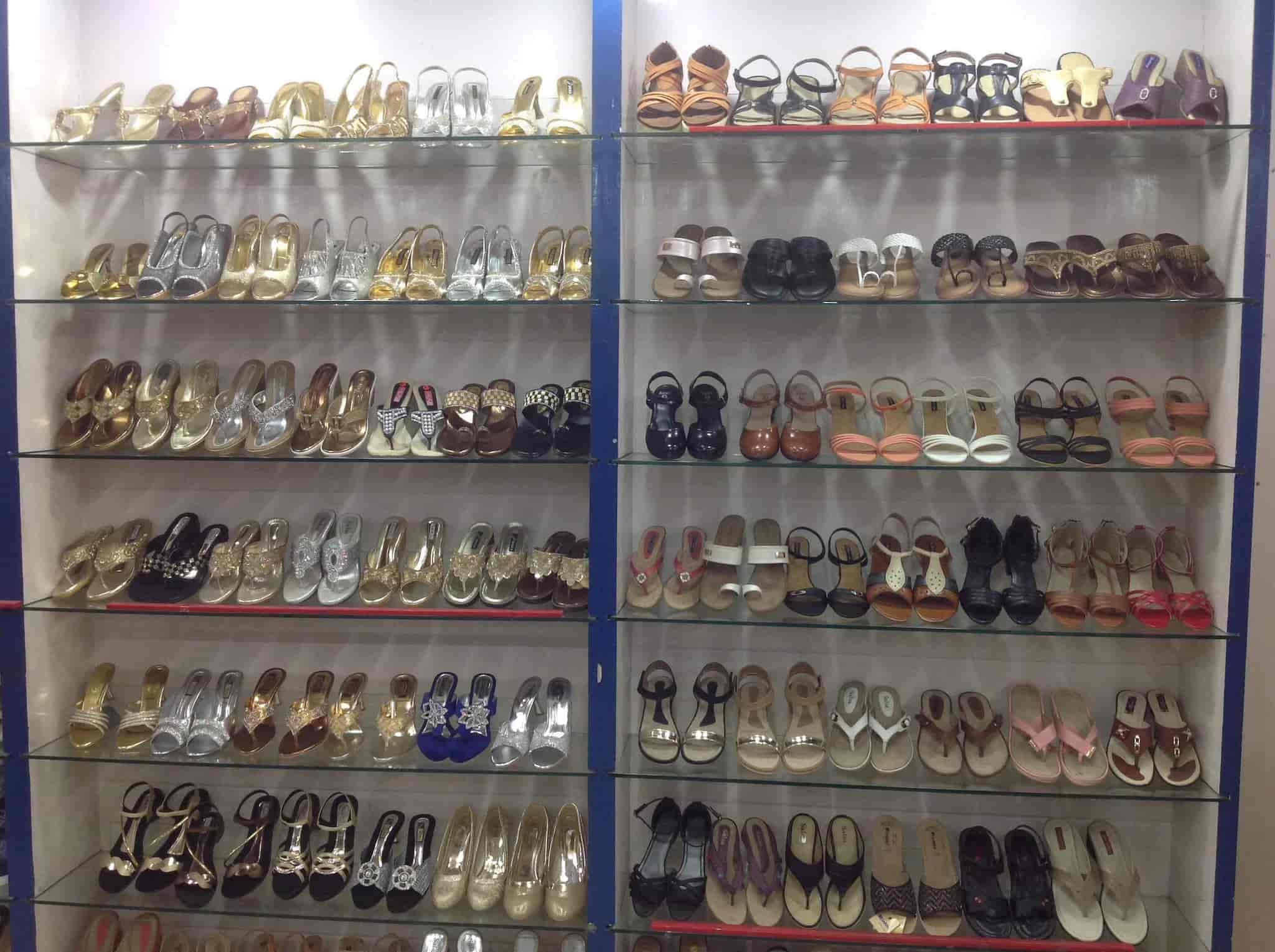 Safety Shoe Dealers in Ramdarbar, Chandigarh Best Deal Justdial